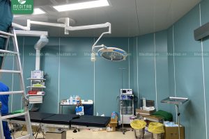 Setup phòng phẫu thuật thẩm mỹ